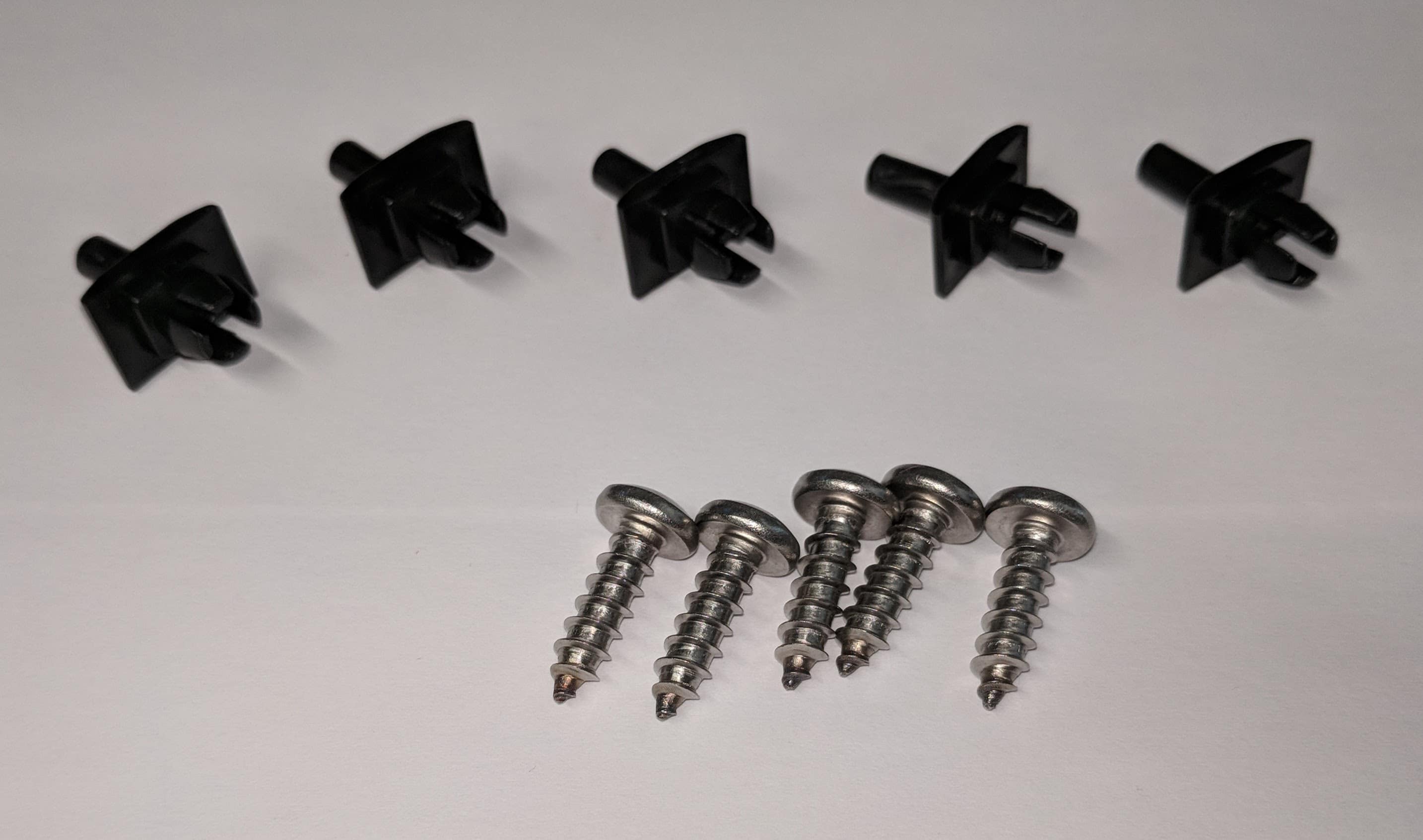 Lower Grill Clip Kit with stainless screws for all Vanagon with lower grill