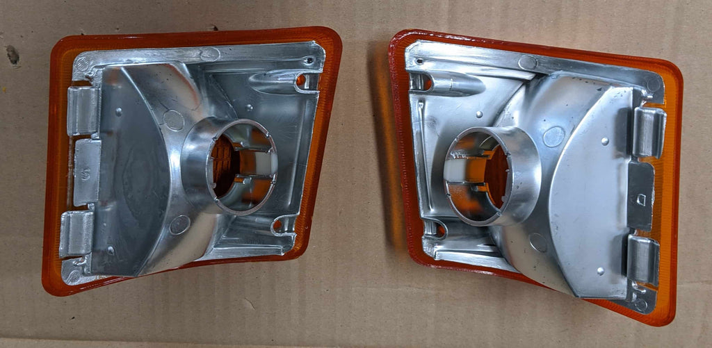 Pair for front turn signal lenses for all Vanagon- European Made